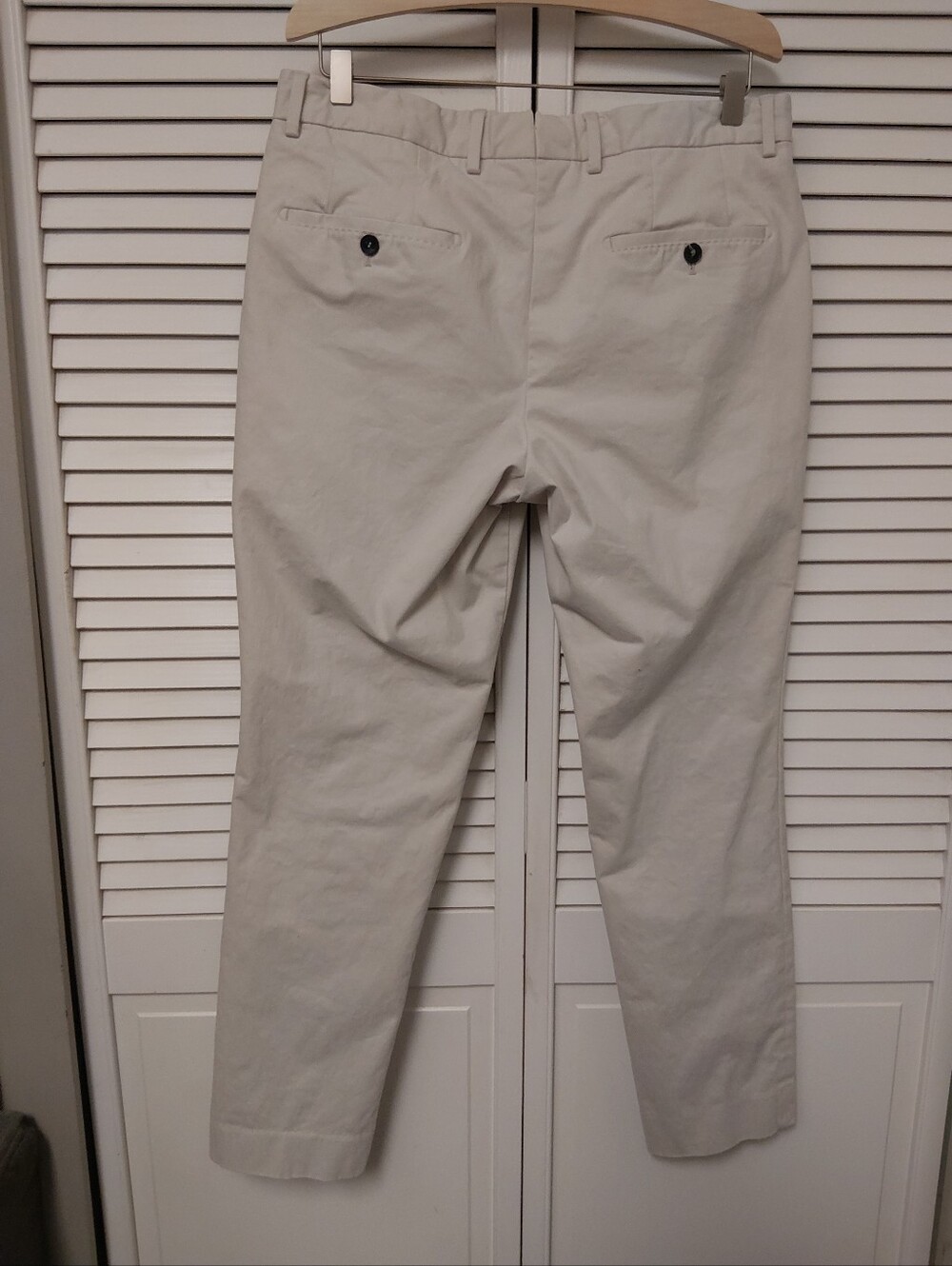 Boss Men's Light Beige Slim Chinos - Picture 5 of 8
